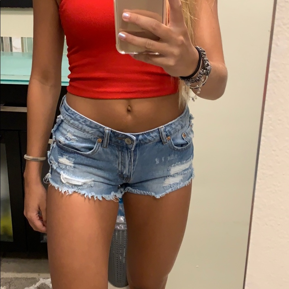 Jean shorts by signature with flower